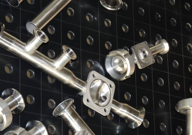 Diese Einzelteile fertigen wir nach Kundenzeichnungen im Pharmastandard.